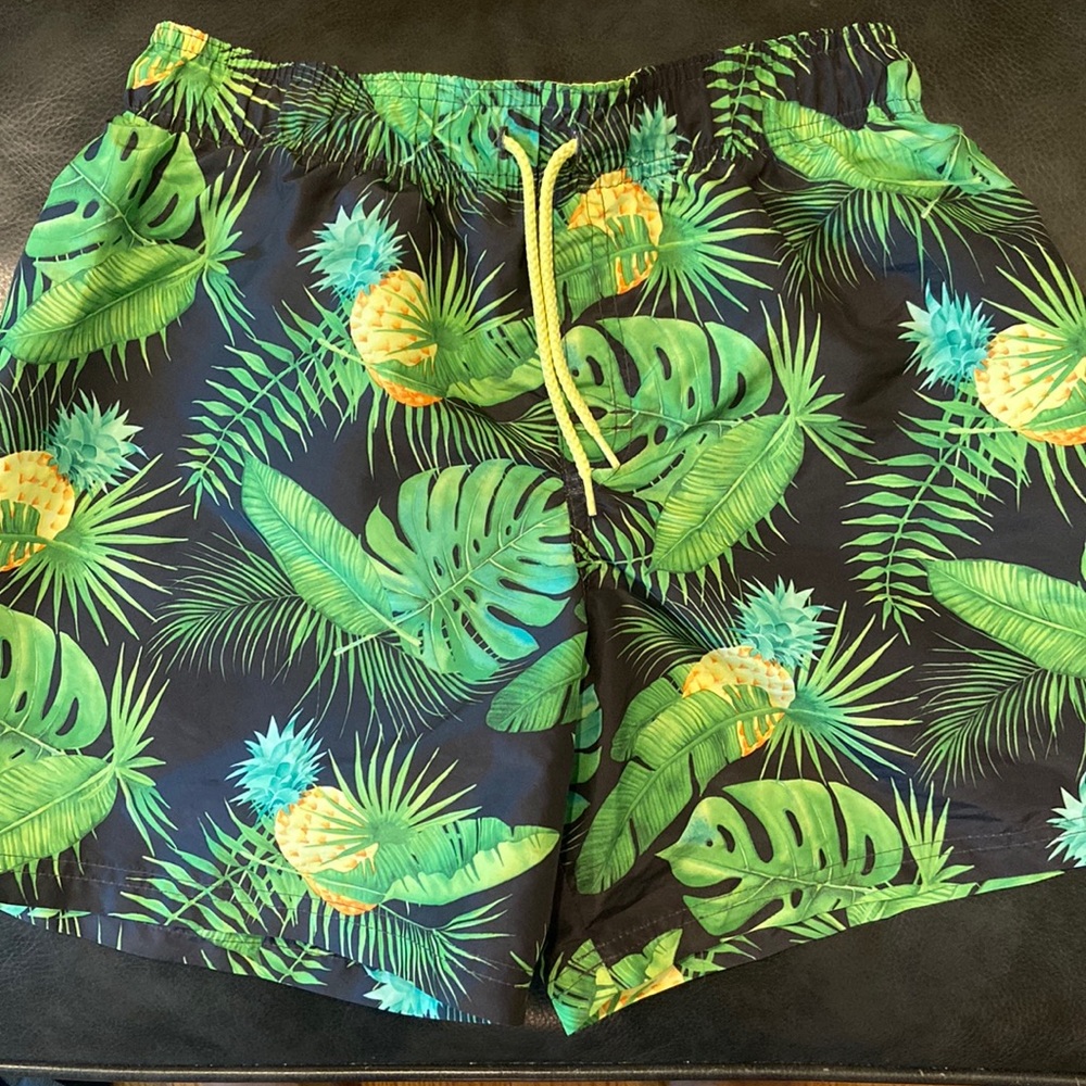 Kids swim trunks